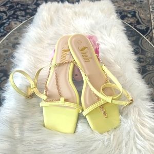 New Yellow women fashionable Sandals